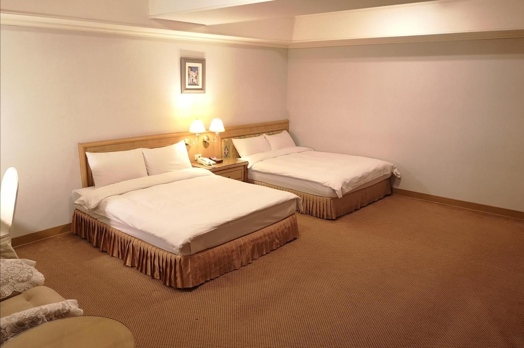 Kingdom Hotel Hsinchu Habitación foto